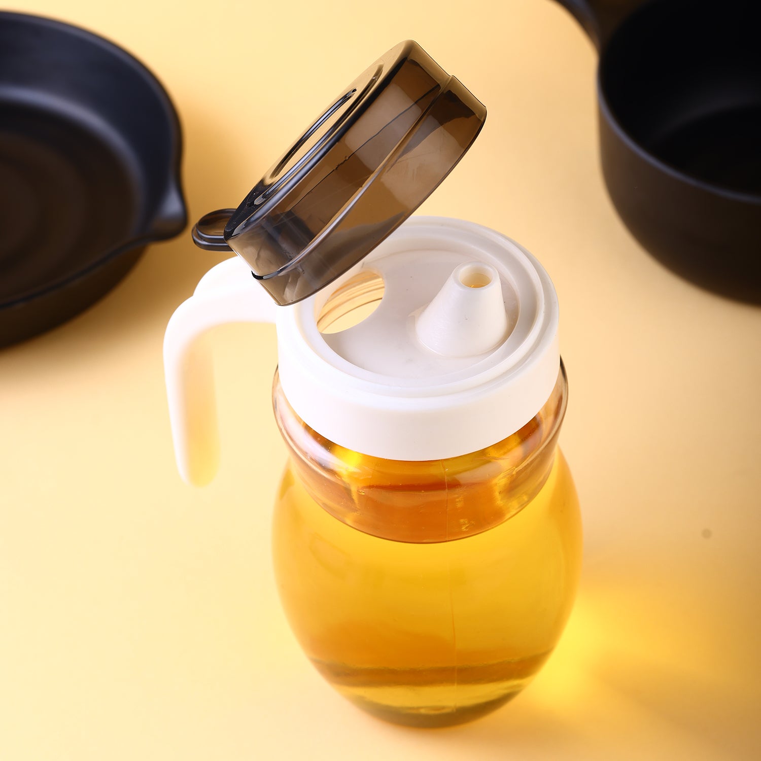 Oil Dispenser Stainless Steel with Small Nozzle – 650ml Capacity