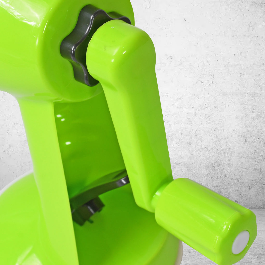 6-in-1 Multi-Function Vegetable Cutter & Slicer with 6 Blades