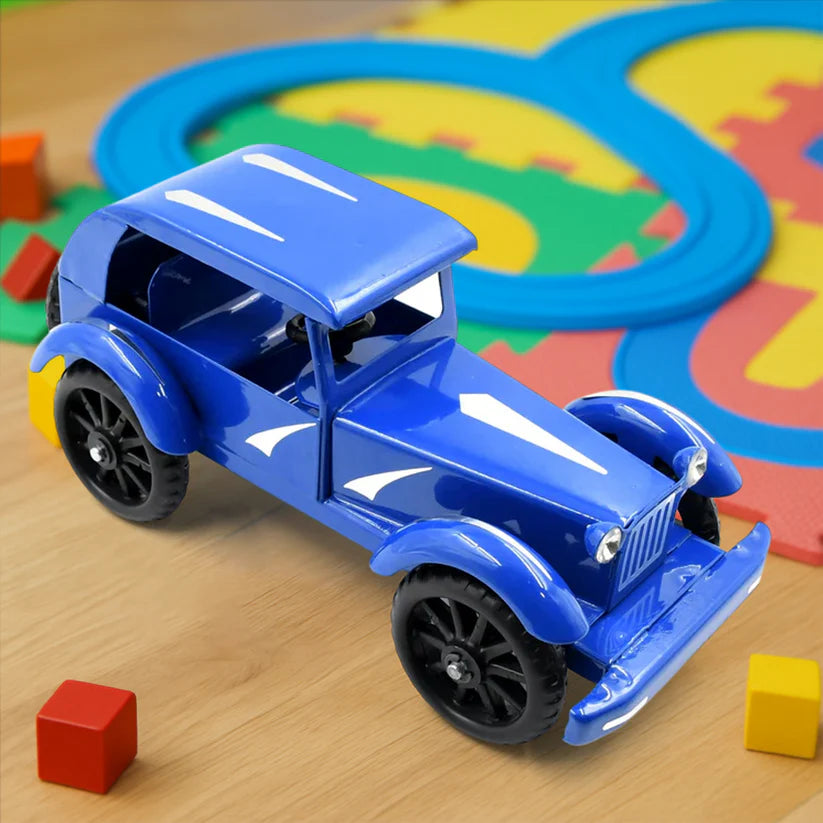 Vintage Metal Car 10 Inch – Unbreakable Classic Alloy Toy Model