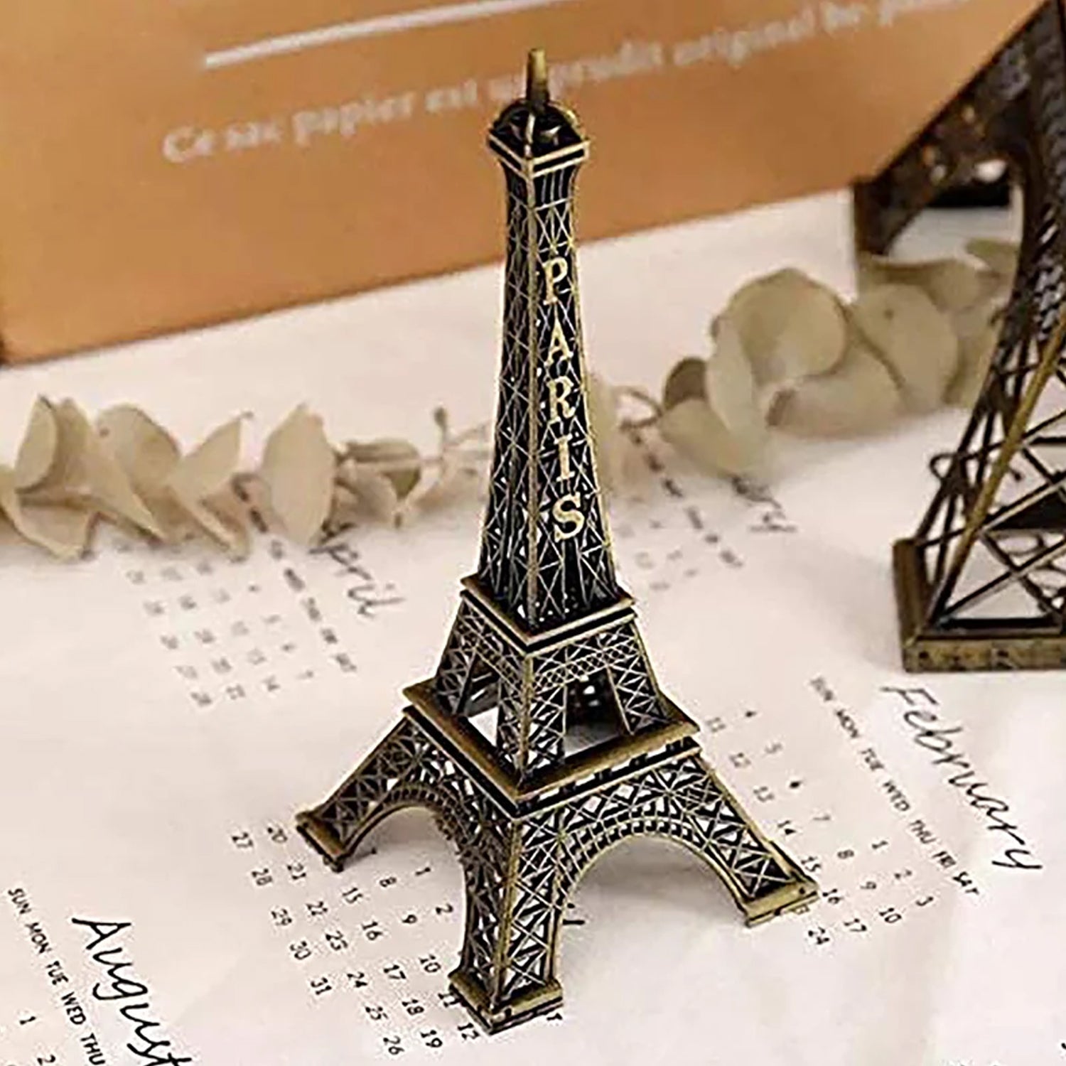 Antique 3D Metal Eiffel Tower Statue - Paris Landmark Decor for Office