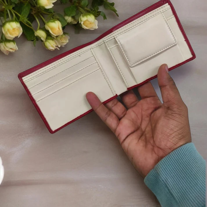 Dual-Tone Wallet – Stylish Leather Bifold Wallet for Men