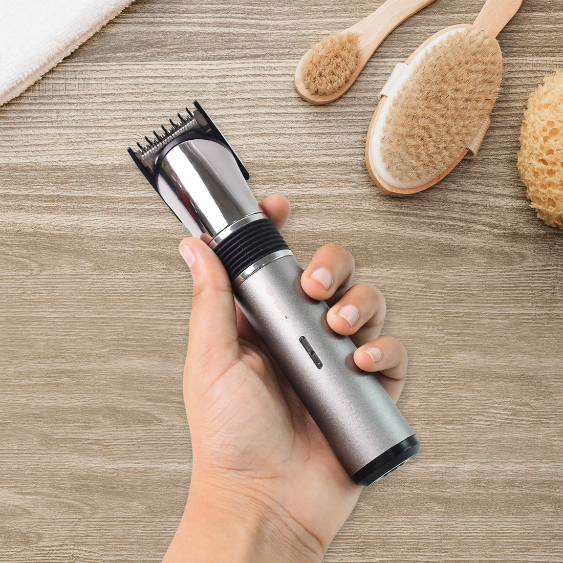 Orbit Rechargeable Hair Trimmer for Men – Precision Grooming (1 Pc)