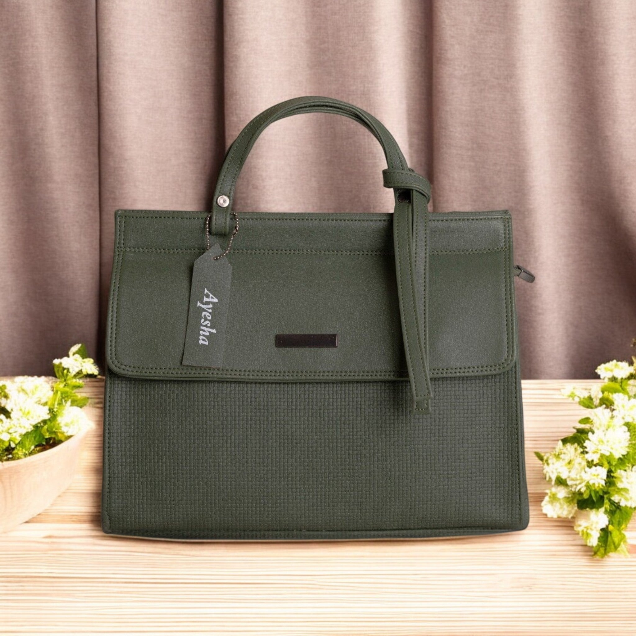 Personalized Premium Handbags – Stylish Custom Bags for Women