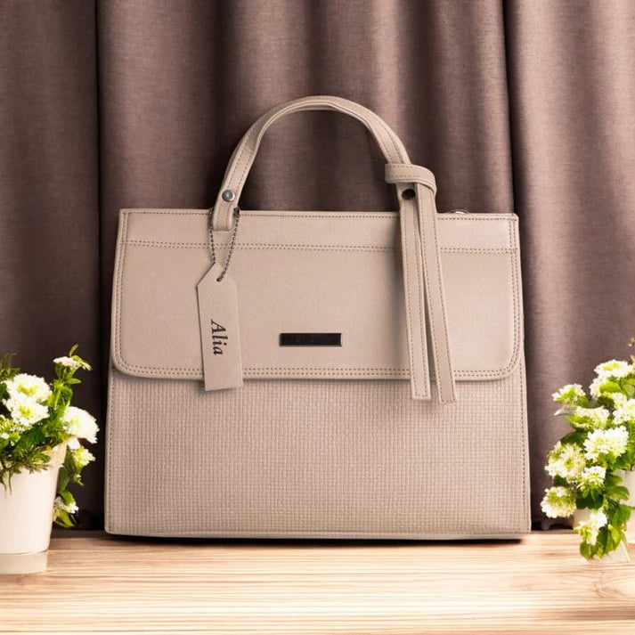 Personalized Premium Handbags – Stylish Custom Bags for Women