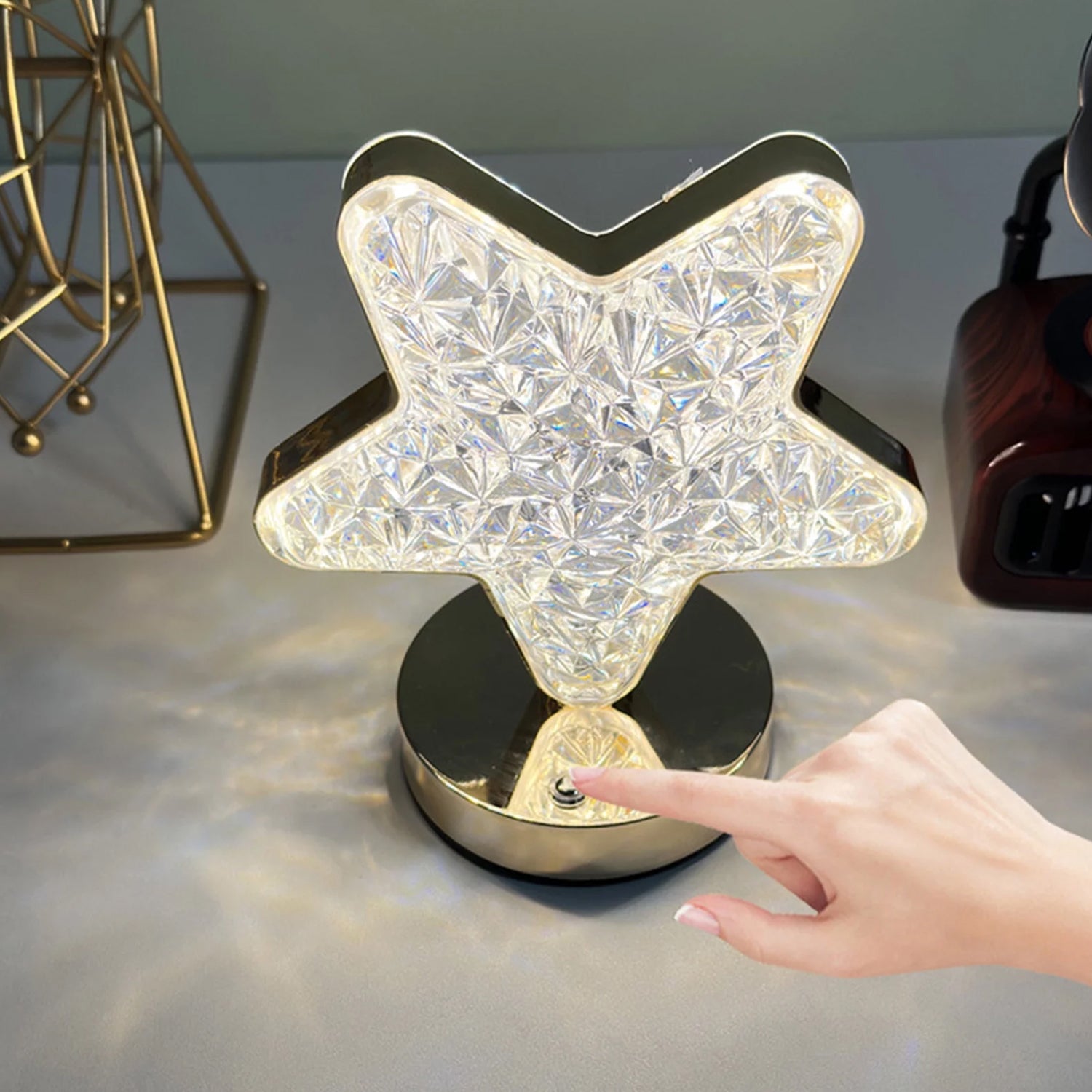 Star-Shaped Crystal Lamp - USB Rechargeable, 3-Way Dimmable, Touch Control