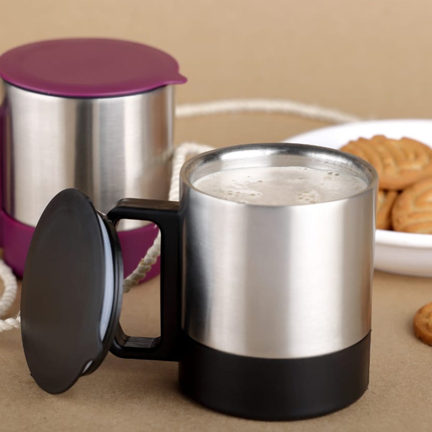 Insulated Stainless Steel Coffee & Tea Mug with Lid and Handle