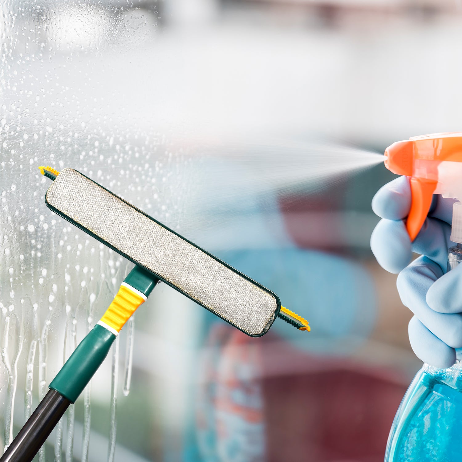 3-in-1 Glass Wiper – Multi-Purpose Cleaner for Home & Office