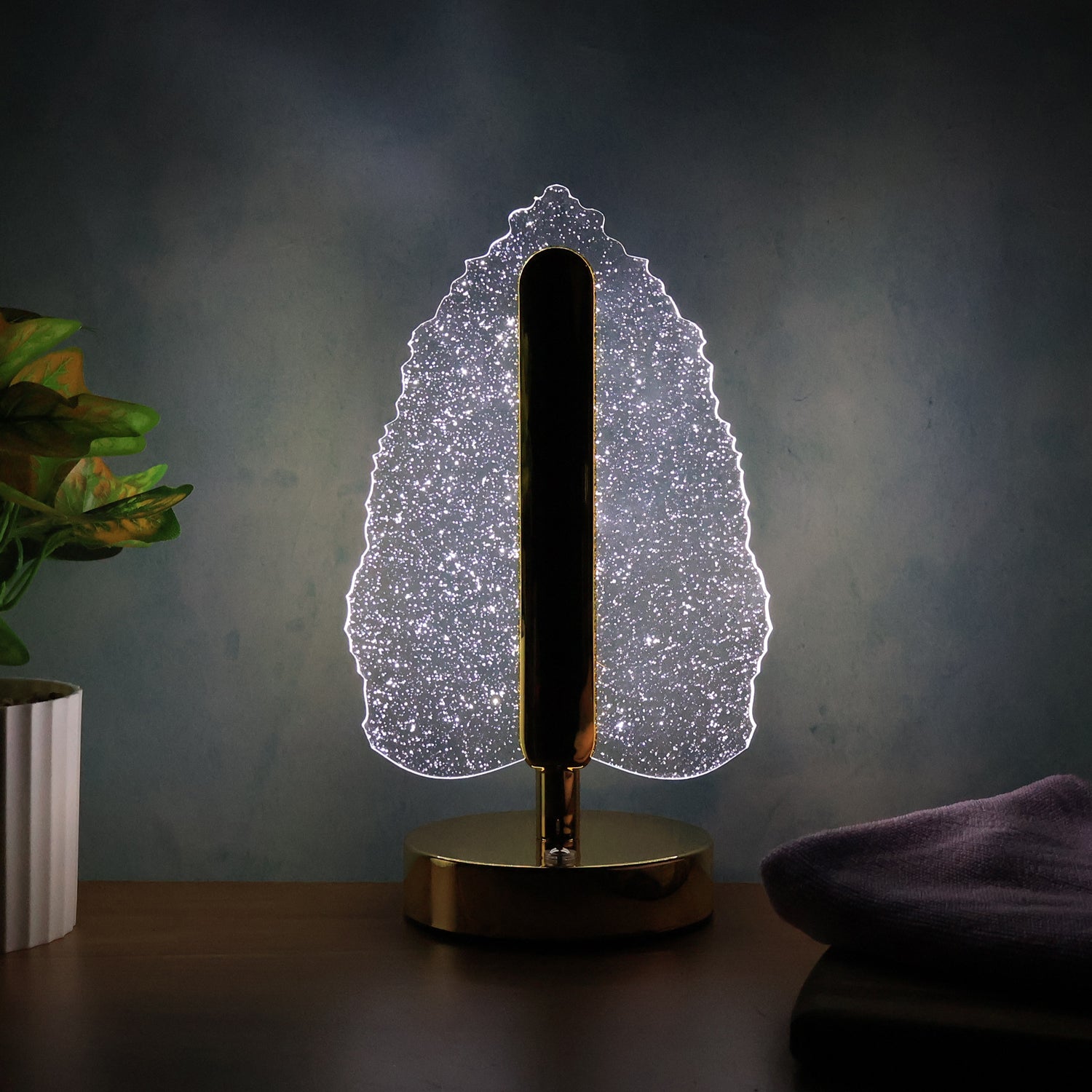 Premium LED Crystal Table Lamp with USB Power – Elegant Lighting