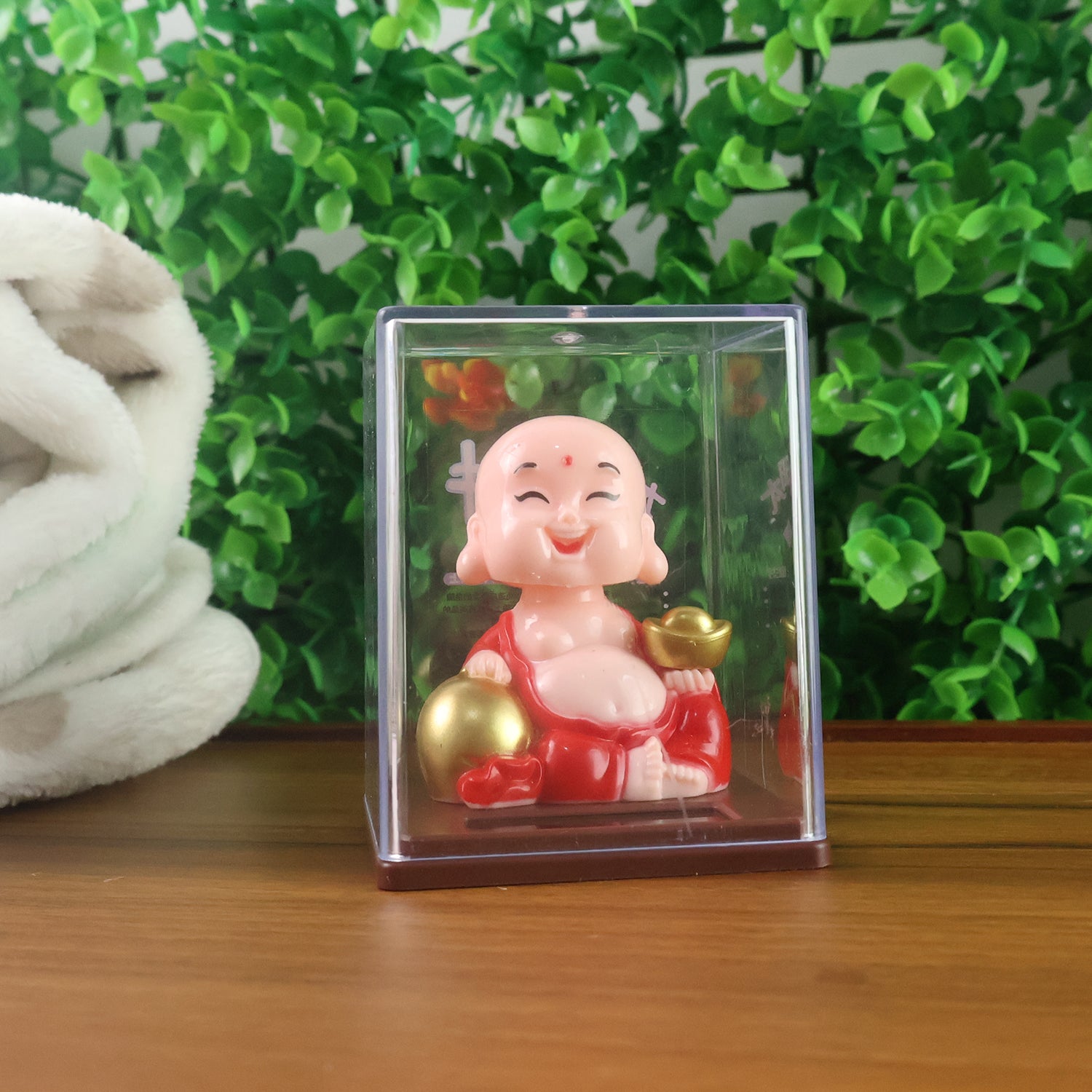 Solar-Powered Buddha Car Ornament – Color-Changing Moving Head