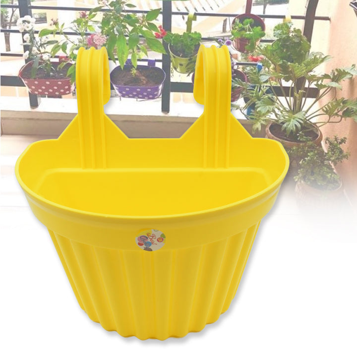 Multicolor Hanging Plastic Planter – Indoor/Outdoor Gardening