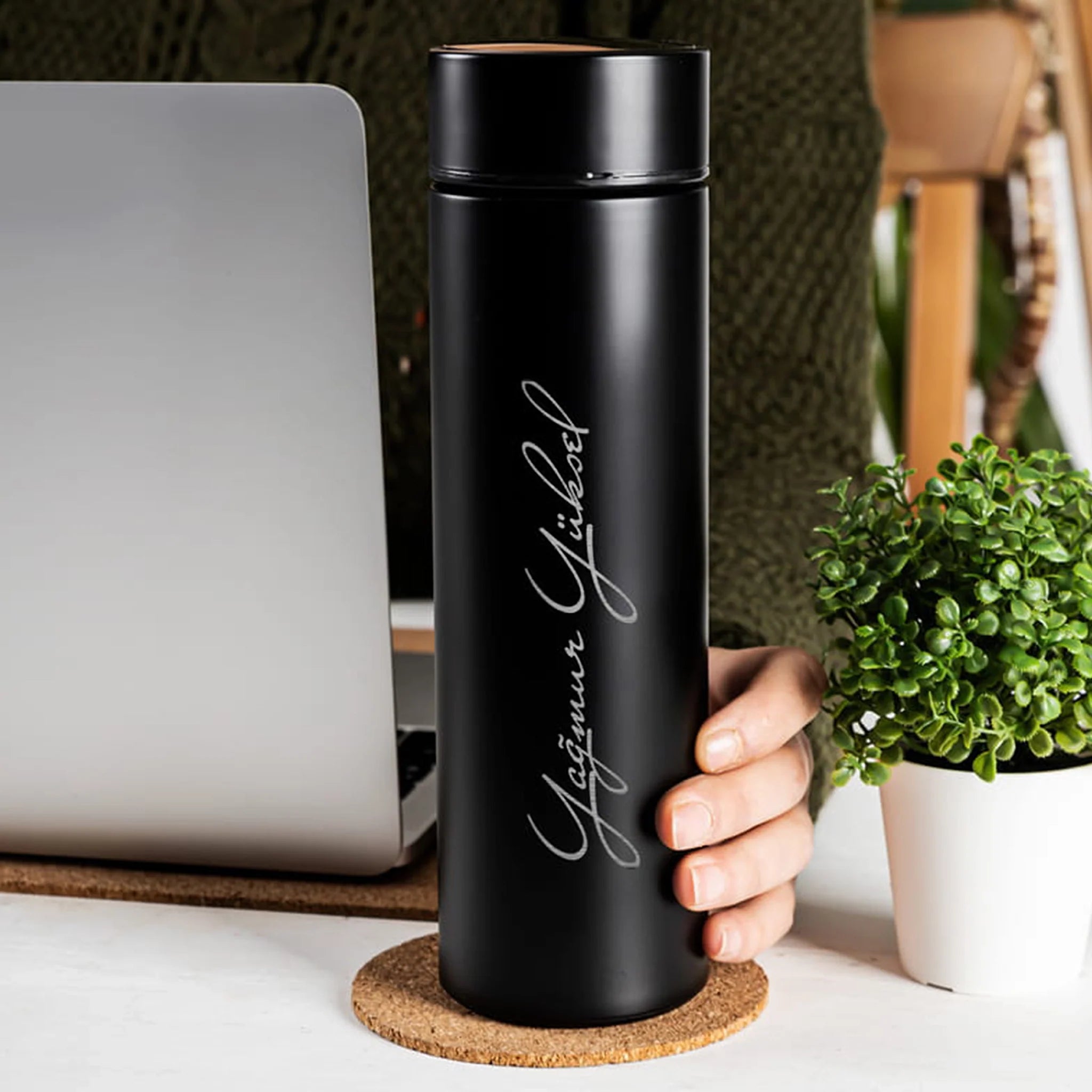 Personalized Temperature Bottle – Custom Hot & Cold Flask Gift