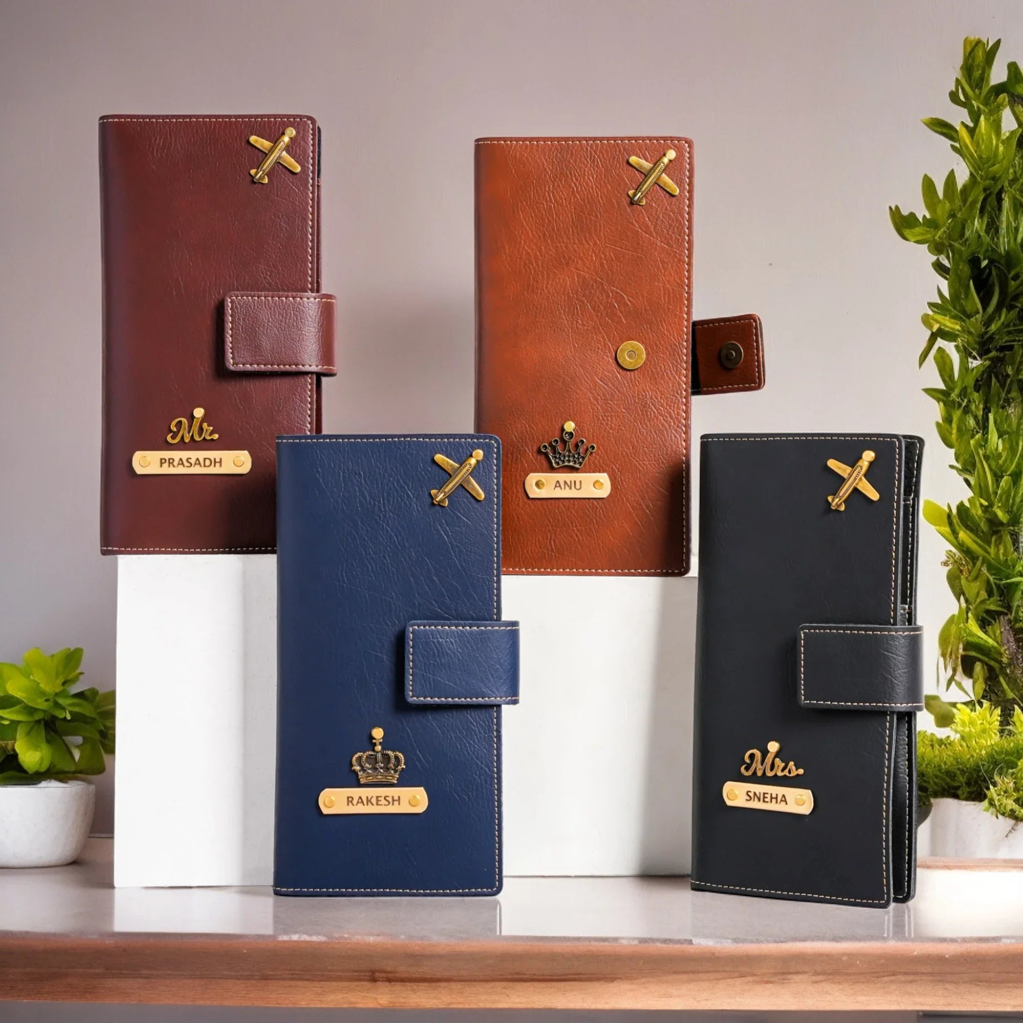 Premium Unisex Travel Wallet – Stylish Passport & Card Holder