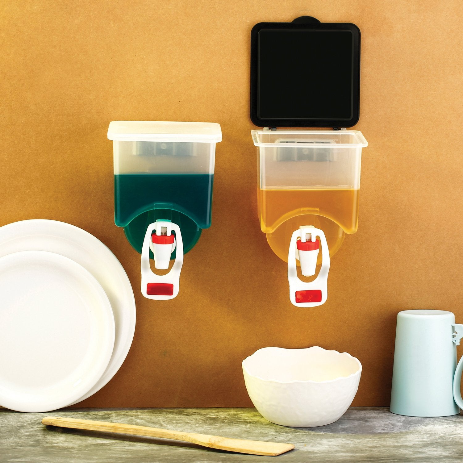 Wall Mounted Oil Dispenser Bottle – 1100ml Kitchen Storage