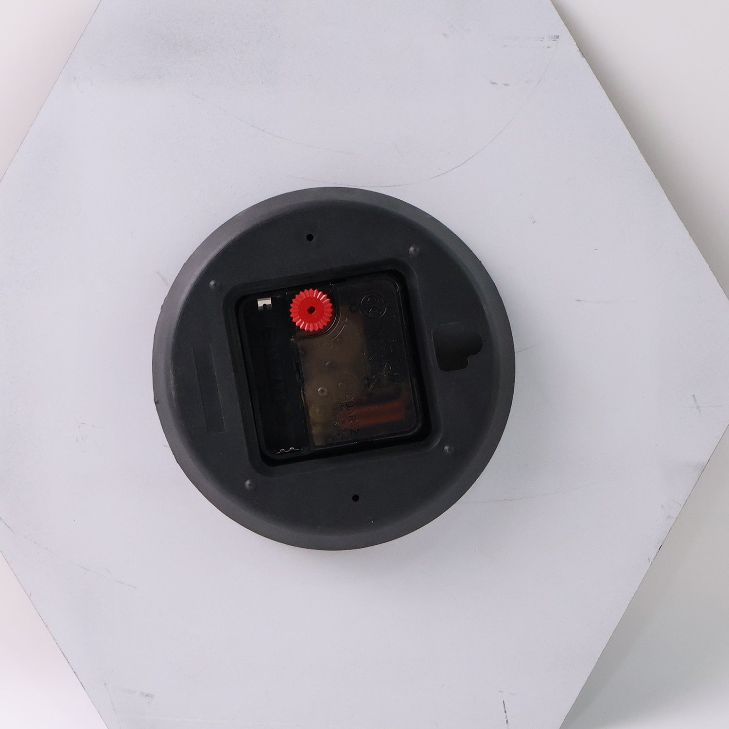 Modern Hexagon Geometric Wall Clock – Stylish Home Decor (1 Pc)