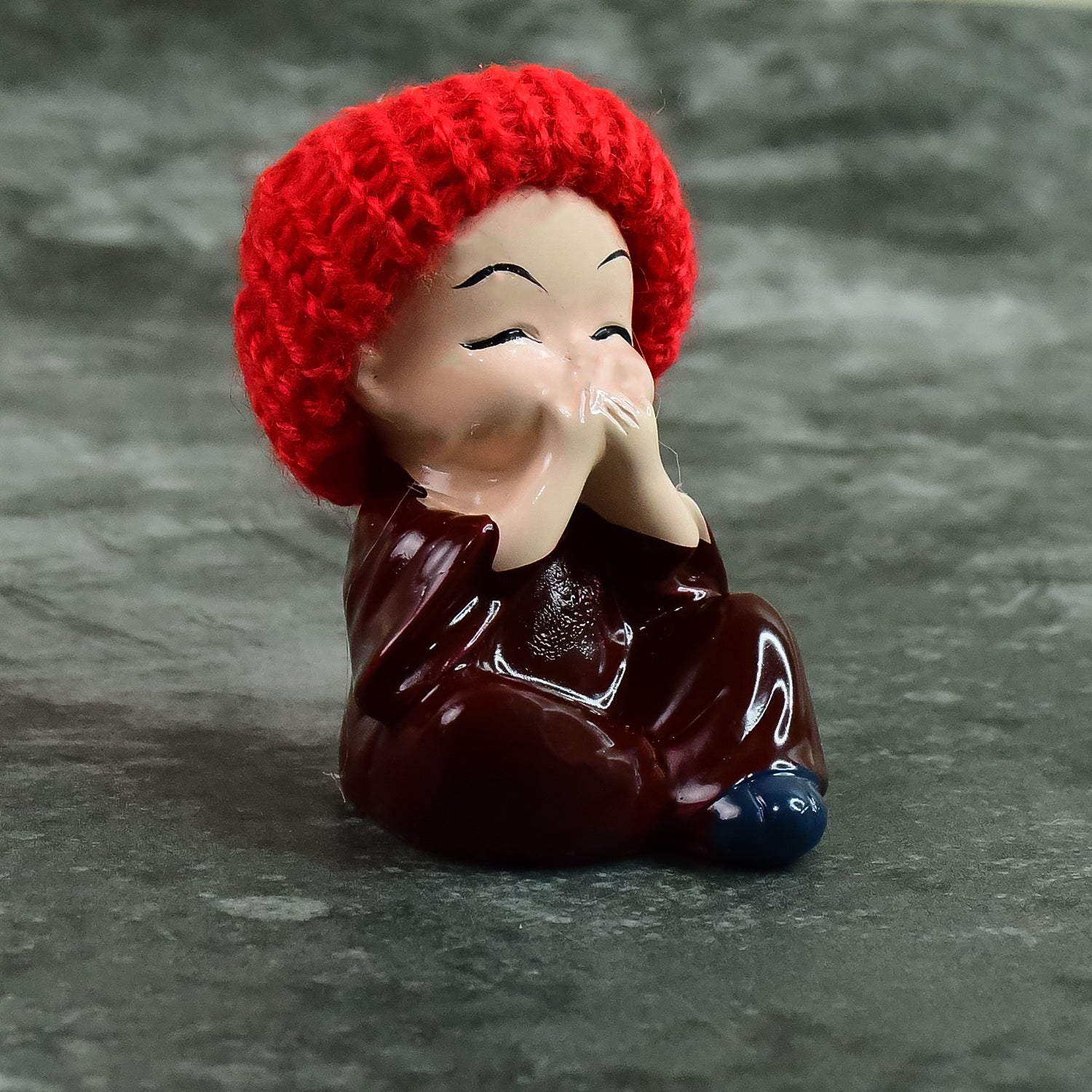 Decorative Resin Monk Buddha Showpiece Set of 4 with Straw Hats