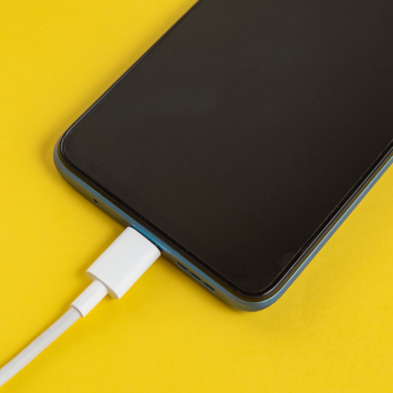 Super Fast Charger with Cable – For iPhone, Android & Tablets