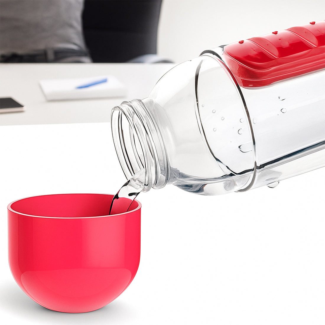 Water Bottle with 7-Day Pill Organizer – 900ml (1 Pc)