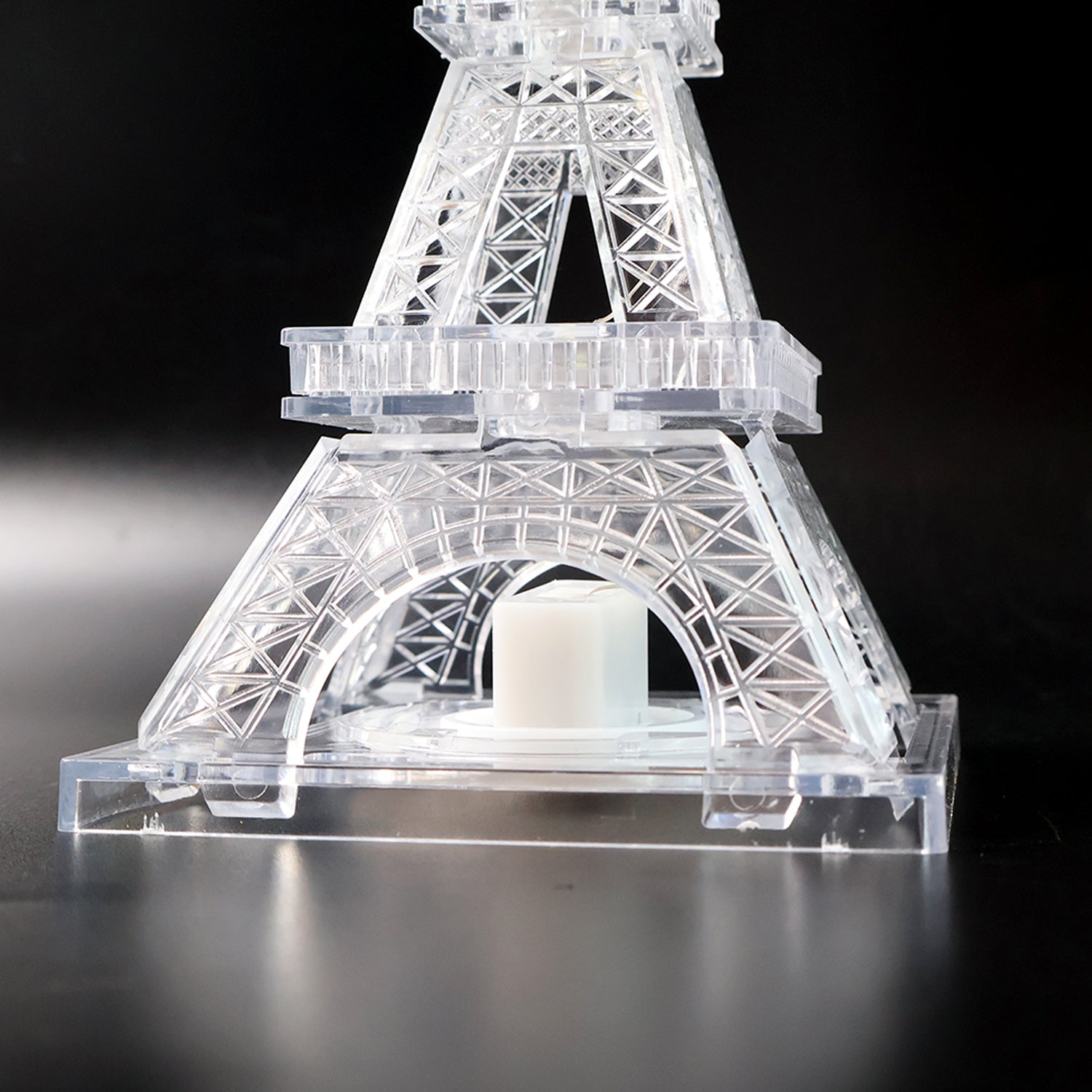 LED Eiffel Tower Night Light – Decorative Table Lamp (1 Pc)