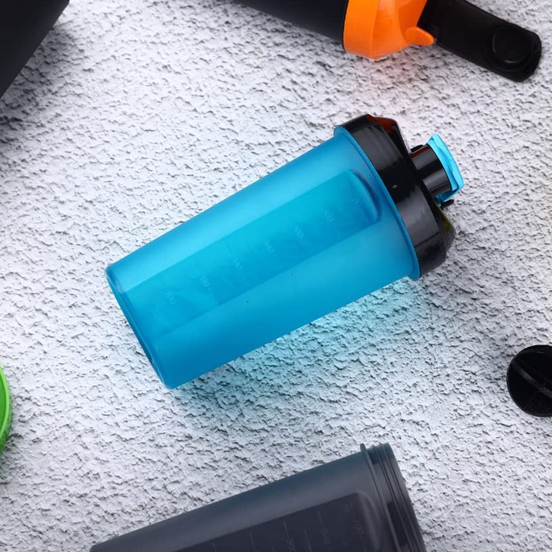 700ml Protein Shaker Bottle with 3-Compartment Powder Storage – Gym Blender